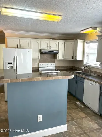 123 Mobley Street Roanoke Rapids NC 27870