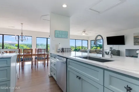 12 Royal Tern Court Bald Head Island NC 28461