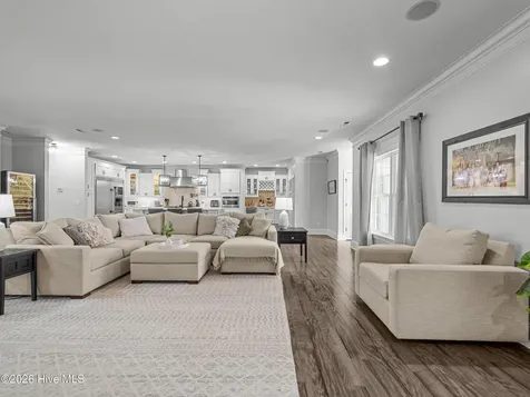201 Saint Charles Lane Jacksonville NC 28546