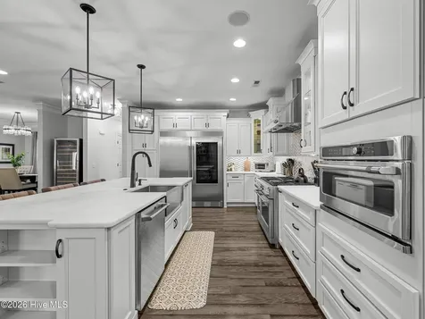 201 Saint Charles Lane Jacksonville NC 28546