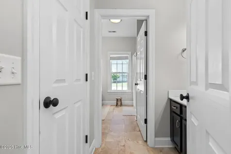 201 Saint Charles Lane Jacksonville NC 28546
