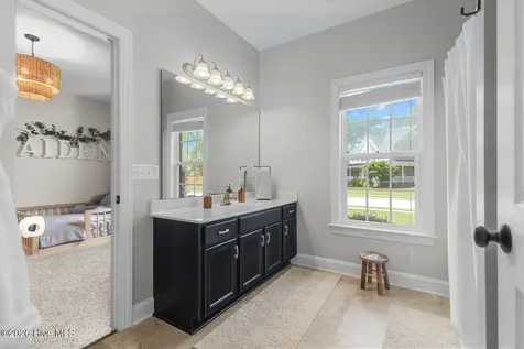 201 Saint Charles Lane Jacksonville NC 28546