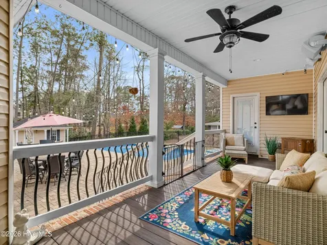 201 Saint Charles Lane Jacksonville NC 28546