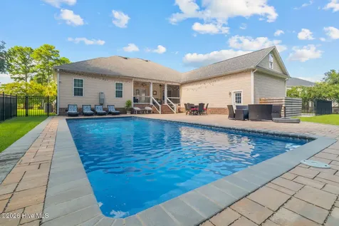 201 Saint Charles Lane Jacksonville NC 28546
