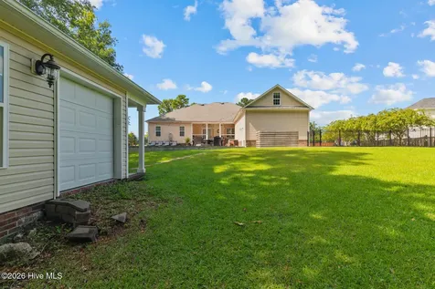 201 Saint Charles Lane Jacksonville NC 28546