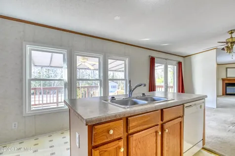 876 Mcclammy Road Hampstead NC 28443