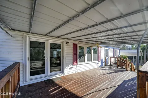 876 Mcclammy Road Hampstead NC 28443