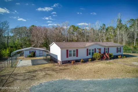 876 Mcclammy Road Hampstead NC 28443
