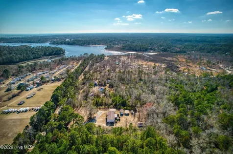 876 Mcclammy Road Hampstead NC 28443