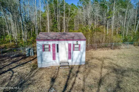 876 Mcclammy Road Hampstead NC 28443