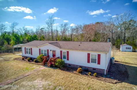 876 Mcclammy Road Hampstead NC 28443