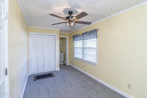 3305 Evelyn Drive Kinston NC 28504