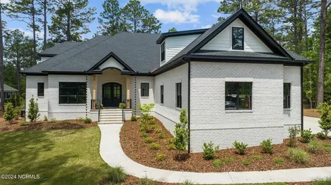 4 Kenilwood Court Pinehurst NC 28374