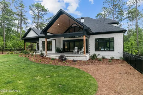4 Kenilwood Court Pinehurst NC 28374