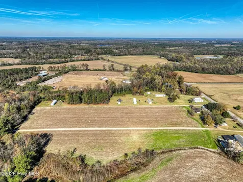 125 Plina Lane Beulaville NC 28518