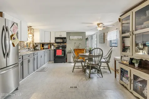 2749 White Street SW Supply NC 28462