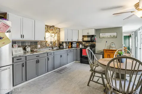 2749 White Street SW Supply NC 28462