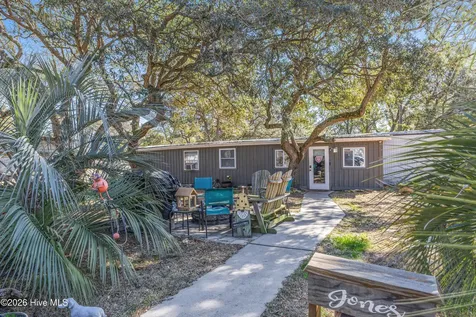 2749 White Street SW Supply NC 28462