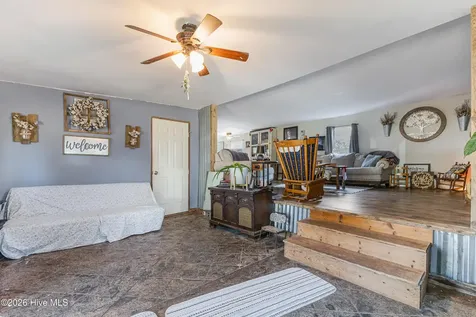 2749 White Street SW Supply NC 28462