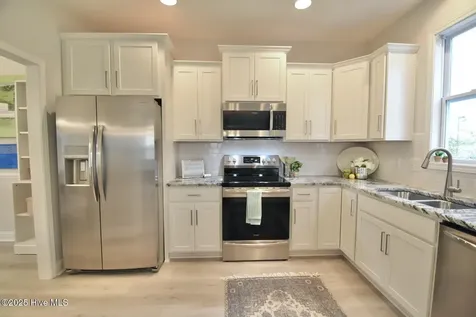 167 S Bandwheel Way Hampstead NC 28443