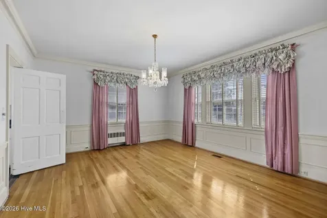 201 E Hargett Street Richlands NC 28574