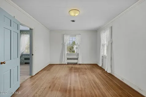 201 E Hargett Street Richlands NC 28574
