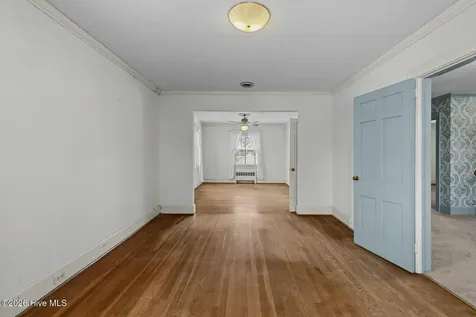 201 E Hargett Street Richlands NC 28574