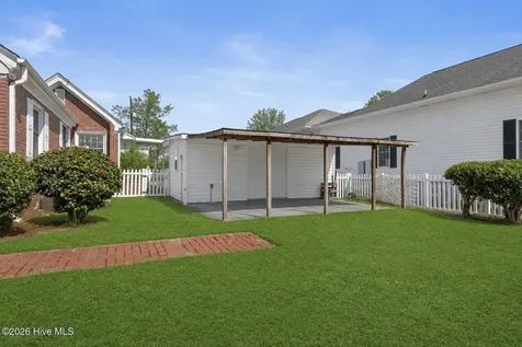 201 E Hargett Street Richlands NC 28574