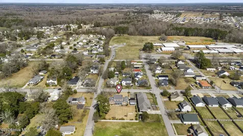 201 E Hargett Street Richlands NC 28574