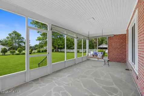 201 E Hargett Street Richlands NC 28574