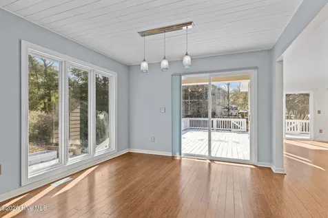 241 Windjammer W Emerald Isle NC 28594
