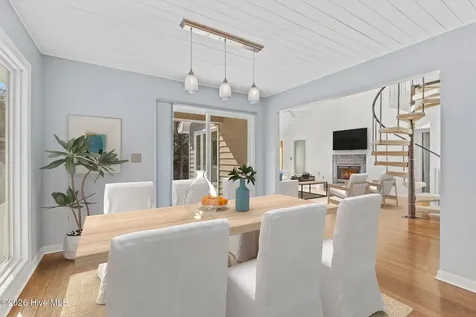 241 Windjammer W Emerald Isle NC 28594