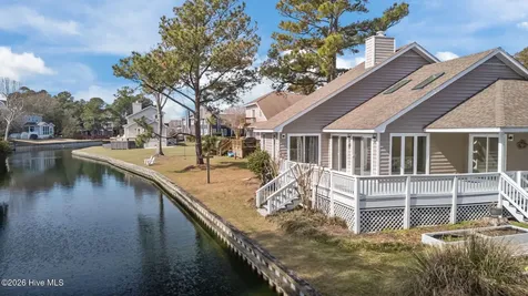 241 Windjammer W Emerald Isle NC 28594