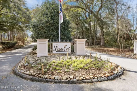 241 Windjammer W Emerald Isle NC 28594