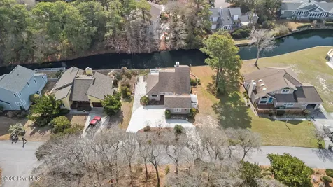 241 Windjammer W Emerald Isle NC 28594