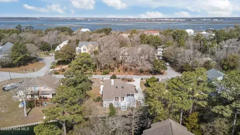 241 Windjammer W Emerald Isle NC 28594