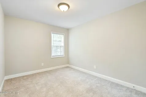 212 N Stingray Lane Sneads Ferry NC 28460