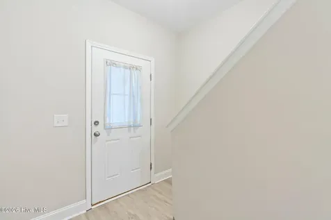 212 N Stingray Lane Sneads Ferry NC 28460
