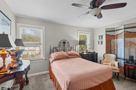 802 Westminster Lane Kinston NC 28501
