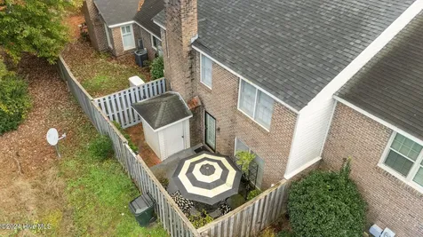 802 Westminster Lane Kinston NC 28501