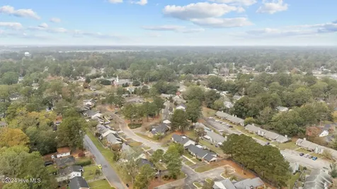 802 Westminster Lane Kinston NC 28501