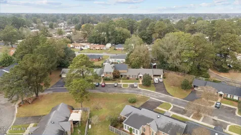802 Westminster Lane Kinston NC 28501