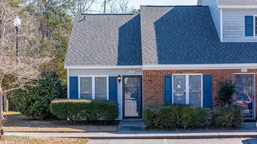 120 Crystal Pines Court Beaufort NC 28516