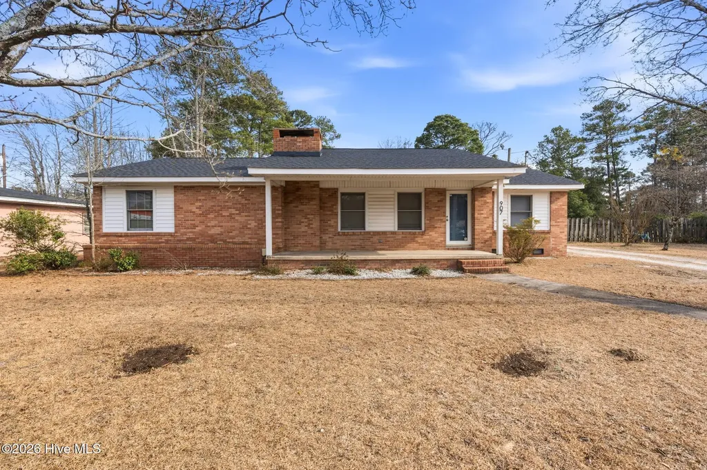 907 Thomas Street Rockingham NC 28379