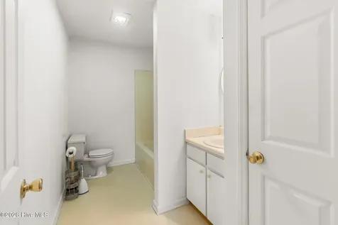 907 Thomas Street Rockingham NC 28379