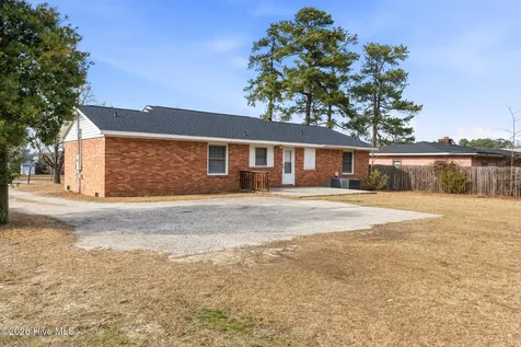 907 Thomas Street Rockingham NC 28379