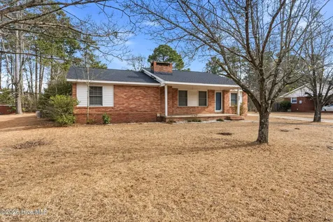 907 Thomas Street Rockingham NC 28379