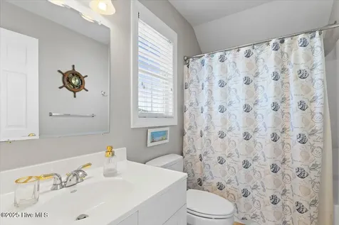 436 Ocean Boulevard W Holden Beach NC 28462
