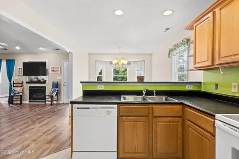 2799 Sea Aire Drive SW Supply NC 28462