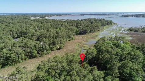 2933 Island Drive SE Bolivia NC 28422